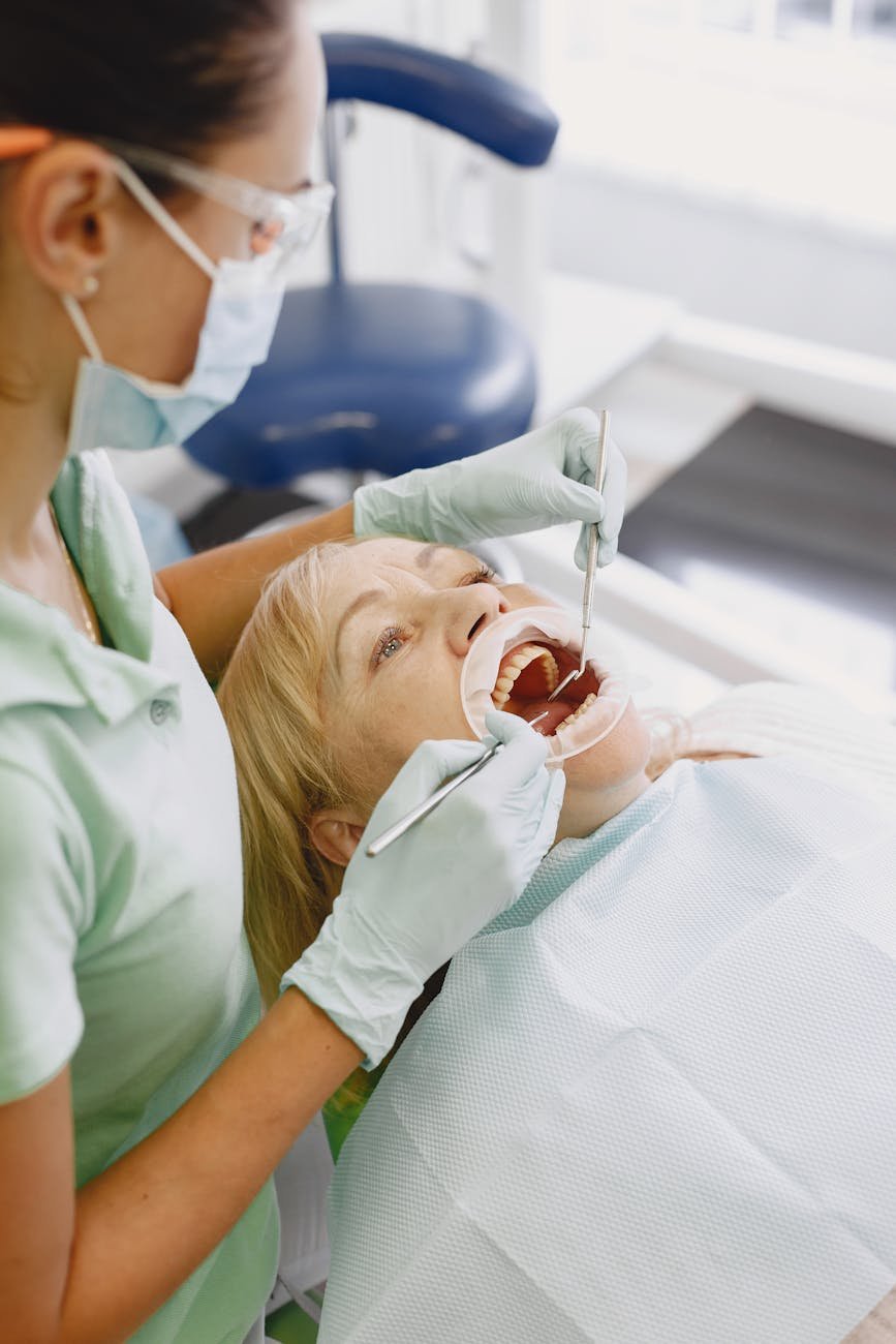 Manya Dental Clinic for senior dental care Tirupati illustration for Senior Dental Care at Manya Dental Clinic Tirupati – Aff